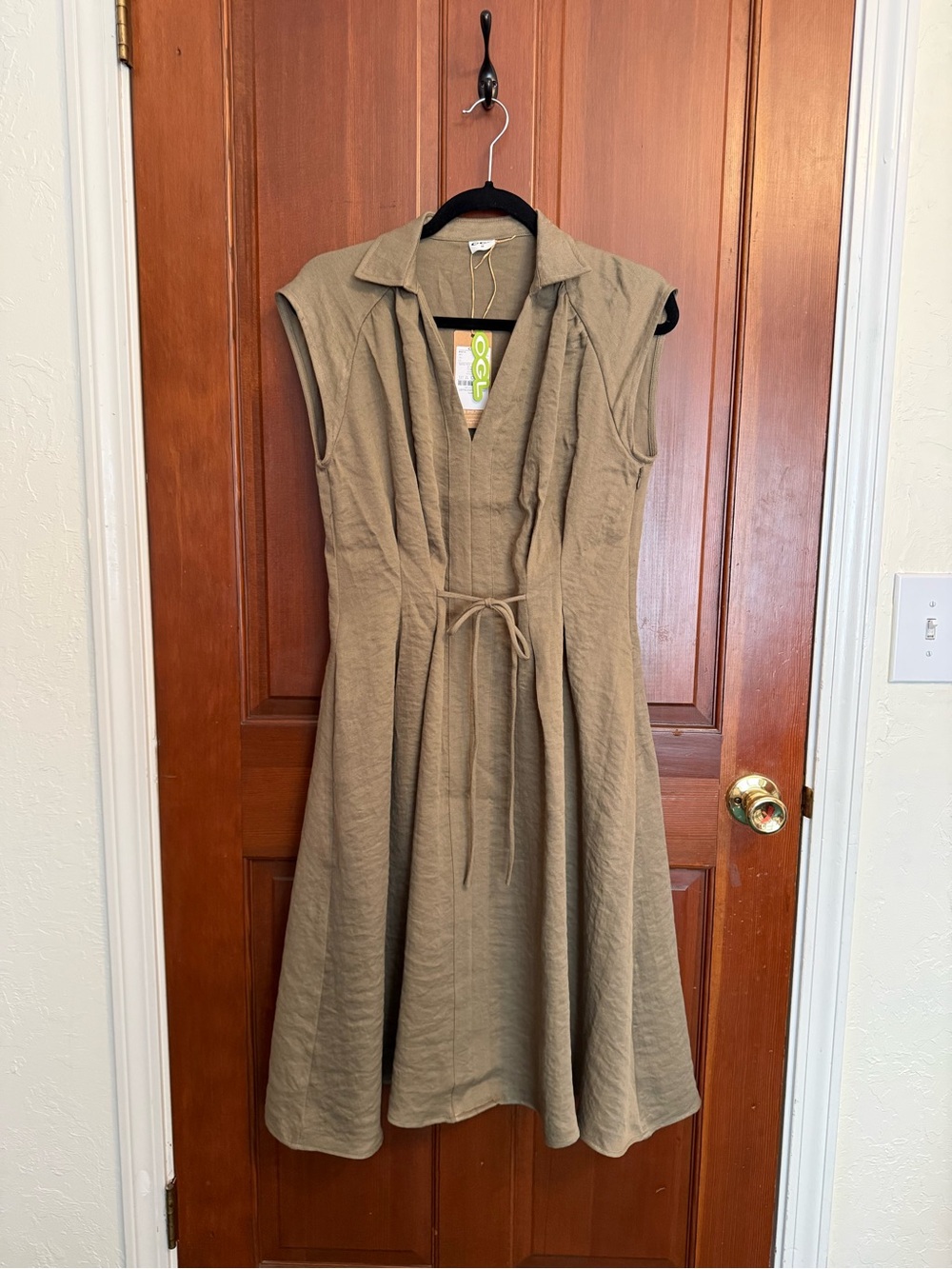 Viscose-Linen Collared V-neck Midi Dress with Drawstring